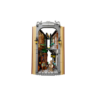 Sherlock Holmes: Book Nook visione frontale del set lego costruito