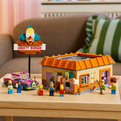 The Simpsons™: Krusty Burger fotografia del set lego costruito in ambiente domestico da esposizione
