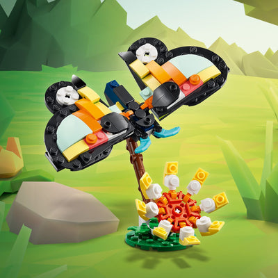 Animali selvatici: tucano tropicale visione frontale del set lego costruito come farfalla