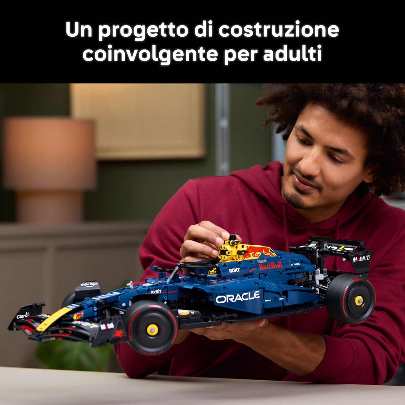Monoposto F1 Oracle Red Bull Racing RB20 fotografia promozionale "Un progetto di costruzione coinvolgente per adulti"