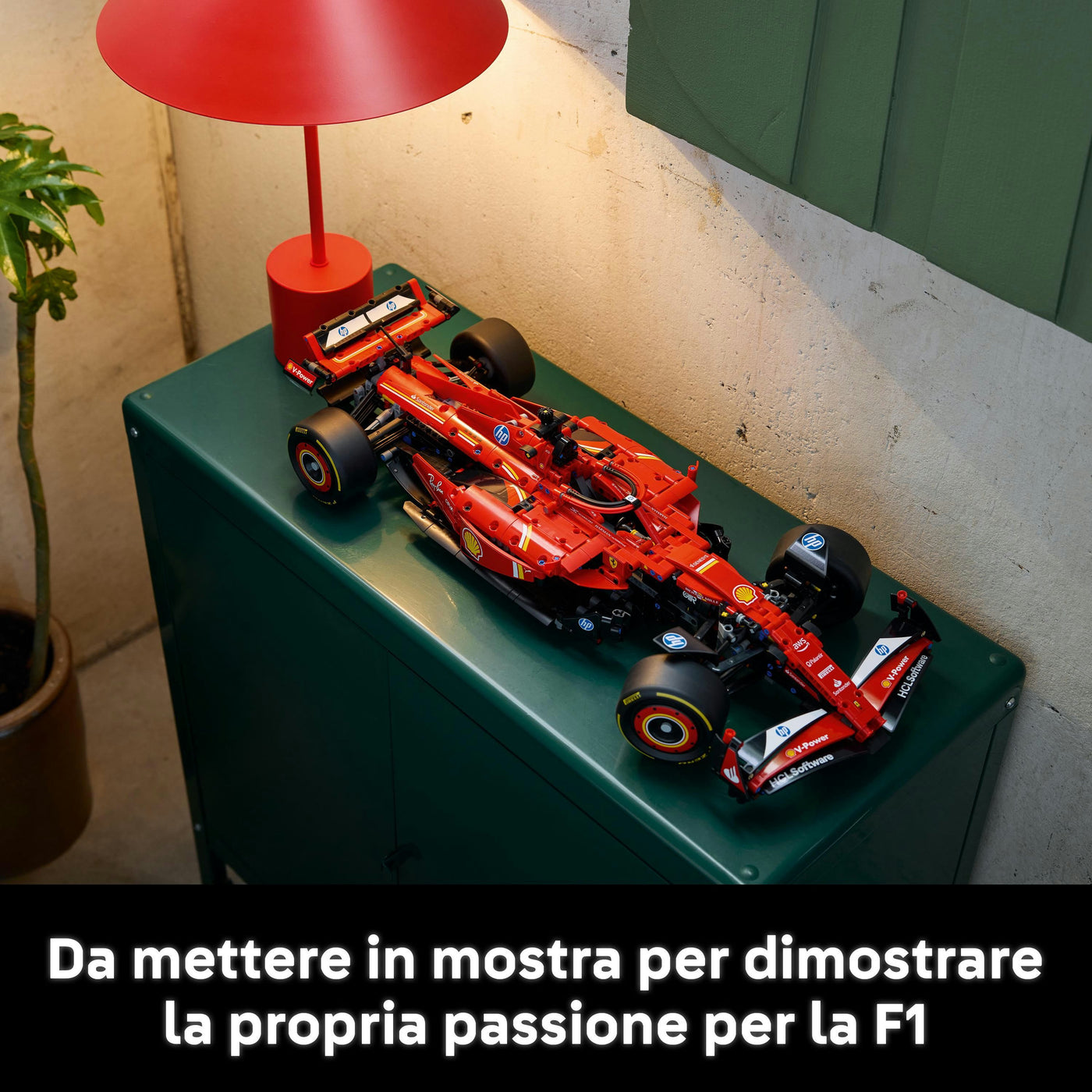 Monoposto F1 Ferrari SF-24 fotografia promozionale "Da mettere in mostra per dimostrare la propria passione per la F1"