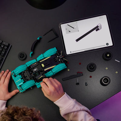 Aston Martin Valkyrie fotografia dallalto del set lego in costruzione