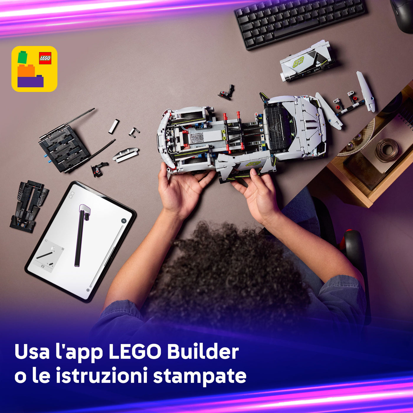 Super Sports Car Lamborghini Revuelto fotografia dall'alto del set lego in costruzione "Usa l'app LEGO Builder o le istruzioni stampate"