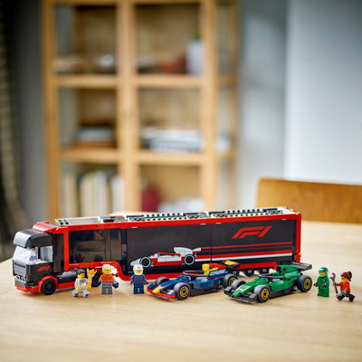 Autotrasportatore F1® con monoposto RB20 e AMR24 F1®