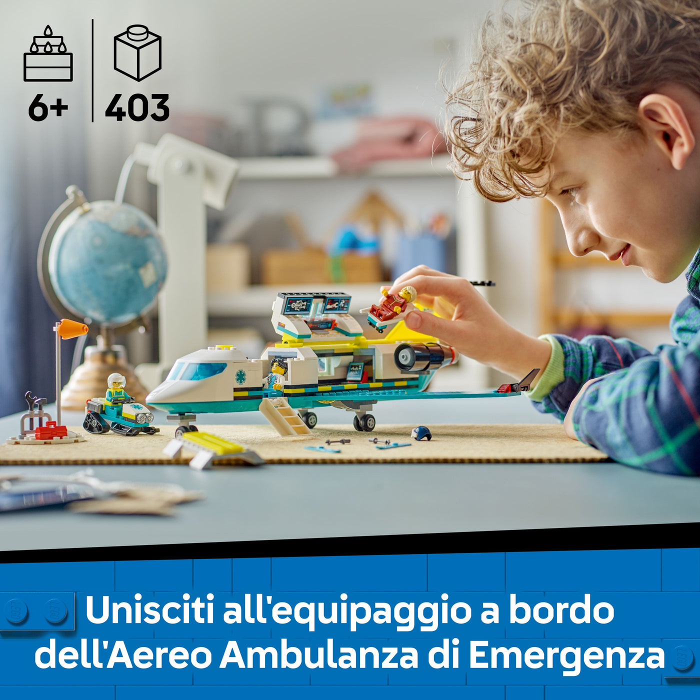 Aereo ambulanza di emergenza fotografia promozionale "Unisciti all'equipaggio a bordo dell'Aereo Ambulanza di Emergenza"