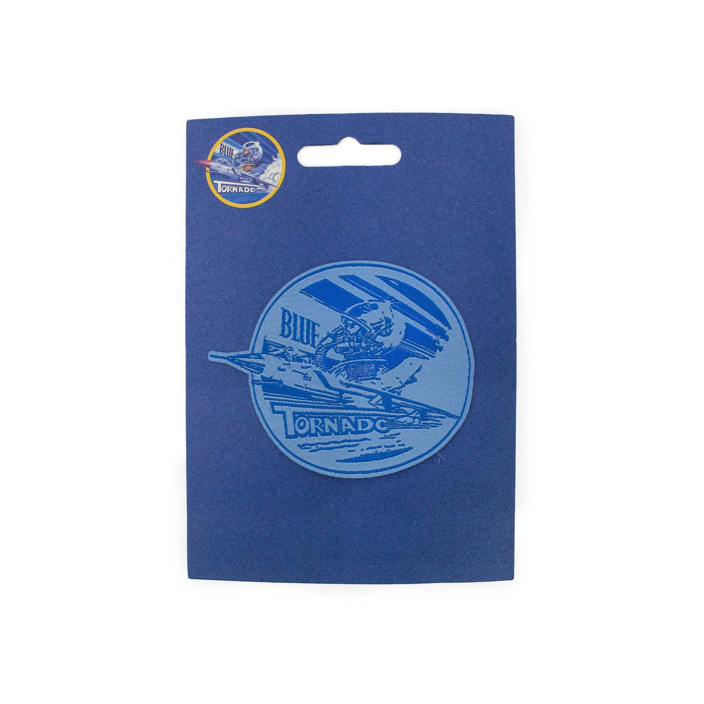 Patch Blue Tornado visione frontale della Patch con il logo dell'attrazione Blue Tornado di Gardaland Park e il cartoncino di confezionamento