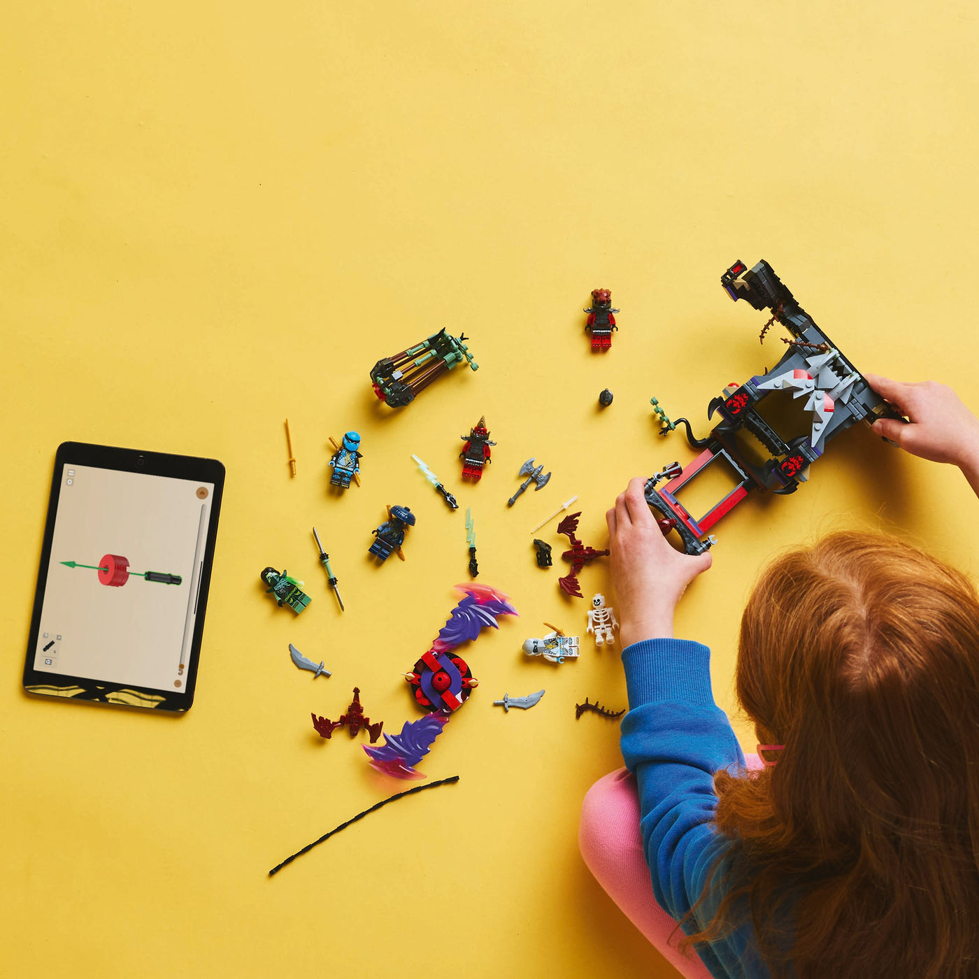 Villaggio della tempesta dragoniano fotografia dall'alto del set lego in costruzione