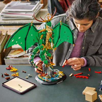 Drago-guardiano fotografia del set lego in costruzione