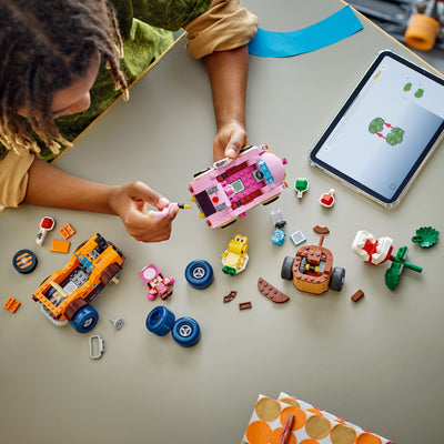 Mario Kart™ – All'inseguimento della Pianta Piranha potenziata fotografia dall'alto bambino che costruisce il set lego