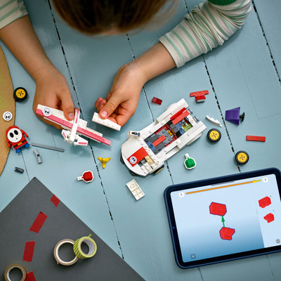 Mario Kart™ – Tipo Timido e ala-P fotografia dall'alto del set lego in costruzione