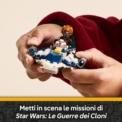 Microfighter Jedi Starfighter di Plo Koon fotografia promozionale "Metti in scena le missioni di Star Wars: Le Guerre dei Cloni"