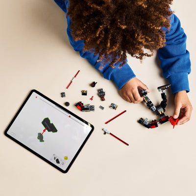 Mech Darth Maul fotografia dall'alto del set lego in costruzione