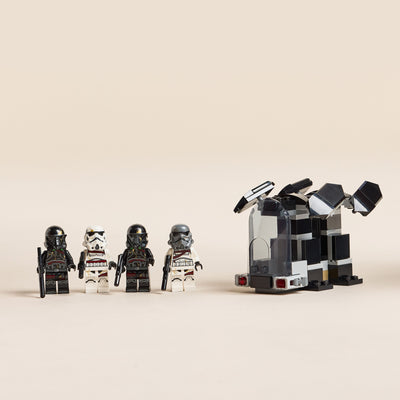 Battle Pack Death Trooper e Night Trooper fotografia del set lego disposto orizzontalmente