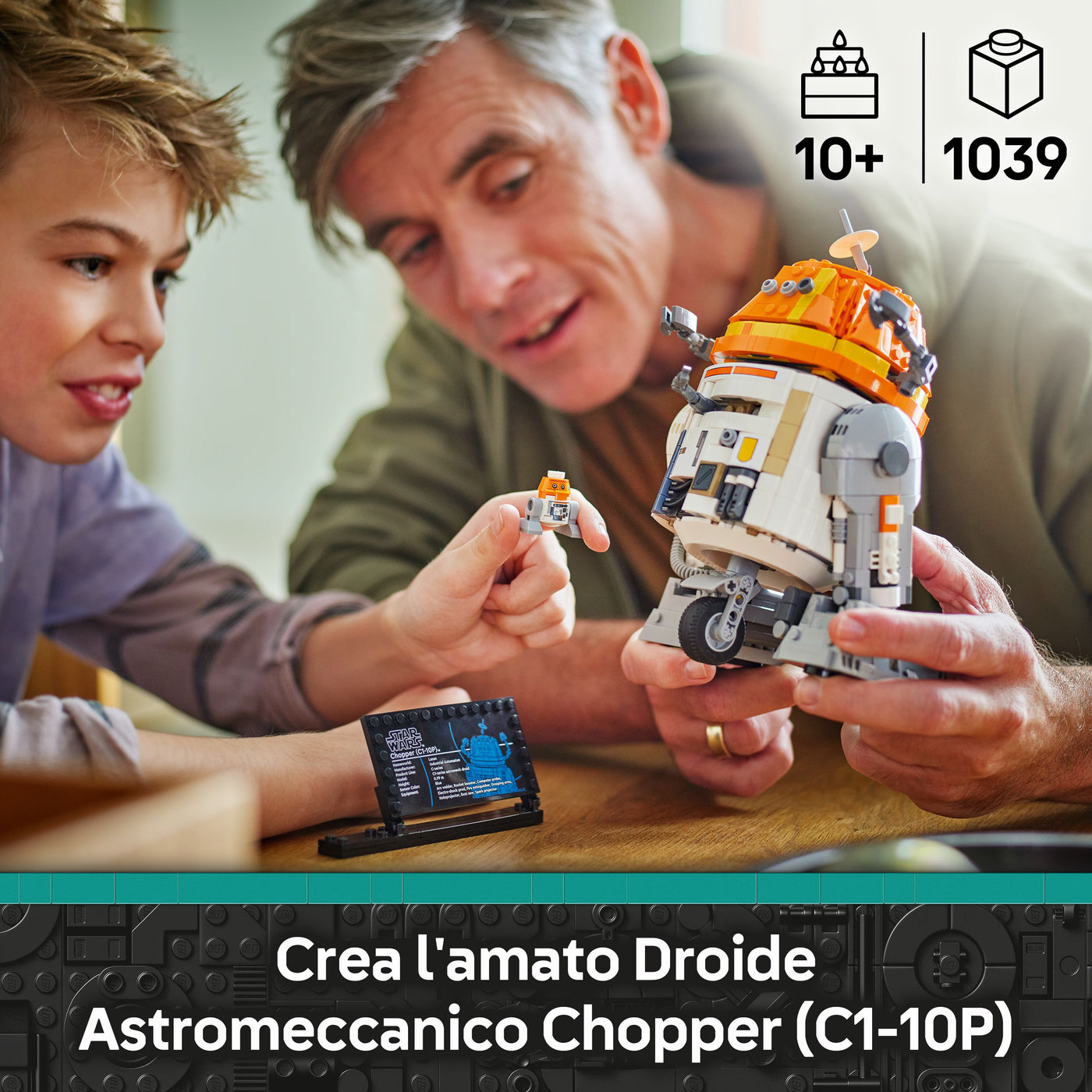 Droide astromeccanico Chopper (C1-10P)™ fotografia promozionale "Crea l'amato Droide Astromeccanico Choppert (C1-10P)