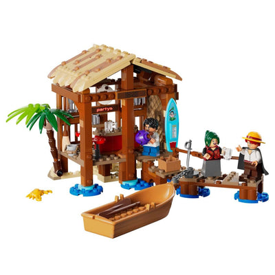 La capanna del Villaggio Foosha visione con prospettiva laterale del set lego costruito