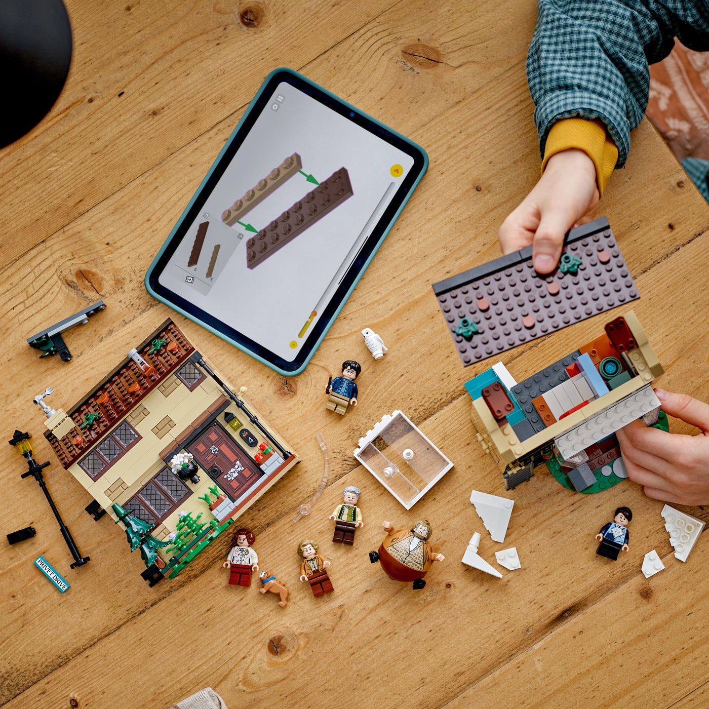 Privet Drive: la visita di zia Marge fotografia dall'alto del set lego in costruzione