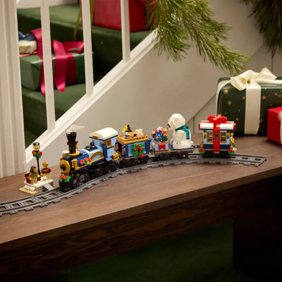 Treno espresso festivo fotografia del set lego costruito in ambiente domestico da esposizione