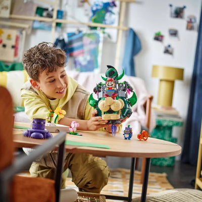 Principe Florian e Bowser castello fotografia bambino che gioca con il set lego costruito