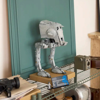 Walker AT-ST™ fotografia del set lego costruito in ambiente domestico da esposizione