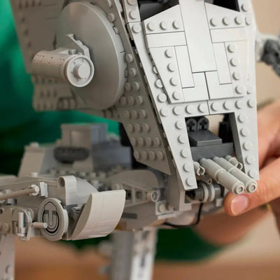Walker AT-ST™ fotografia dettaglio shooter inclusi nel set lego