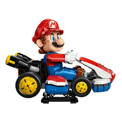 Mario Kart™: Mario e Kart standard visione laterale del set lego costruito